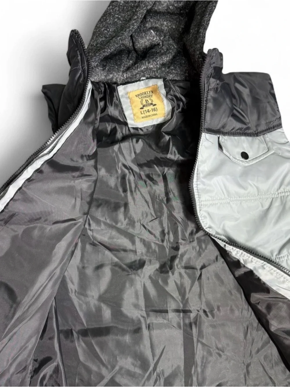 Brooklyn Laundry Boys Puffer Jacket Gray Black Knit Sleeve Hooded Size L NEW